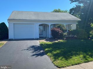 40 Sandhurst St, Manchester, NJ 08759