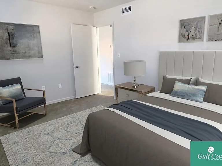 Gulf Cove Apartments — Photo 14