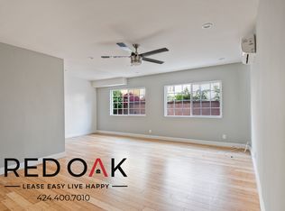 1023 N Hayworth Ave APT 4, Los Angeles, CA 90046