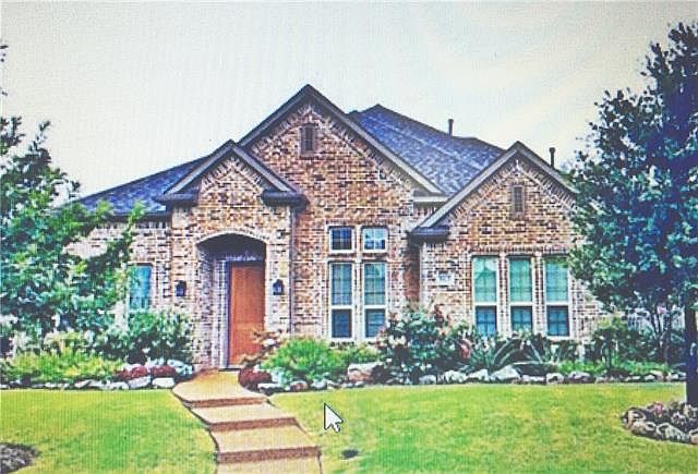 1st image of 513 Wildwood Dr