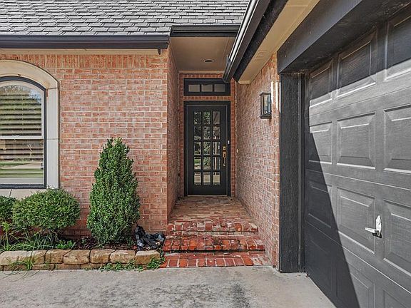 5th image of 12617 Val Verde Dr