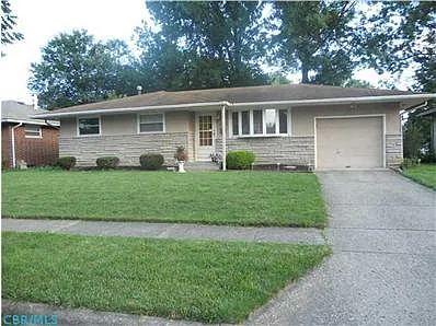 4635 Julian Dr photo 1
