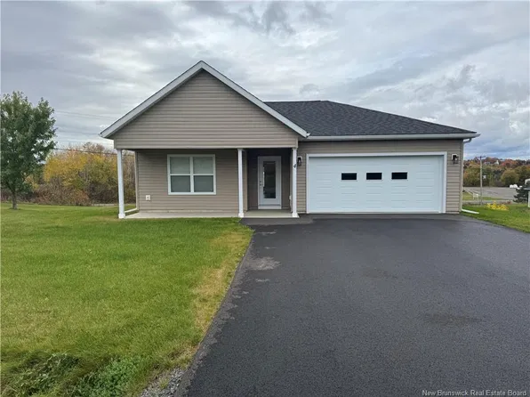 4 Norkotah Cres, Florenceville Bristol, NB E7L 0A4