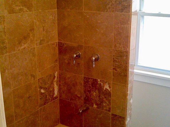 4th image of 86 Sterling Ave APT 1