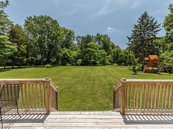5th image of 9357 Northchester Dr NW