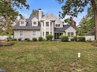 32 Baldwin St, Pennington, NJ 08534