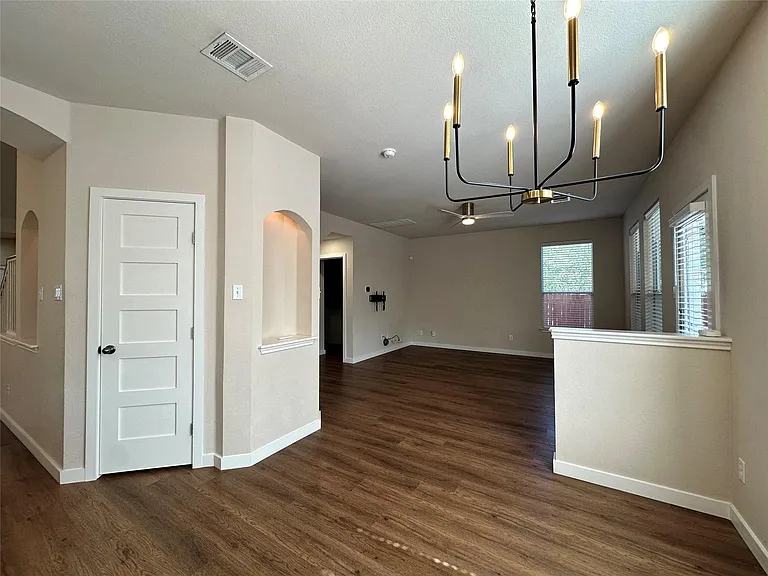 10501 Wylie Dr #263 — Photo 12