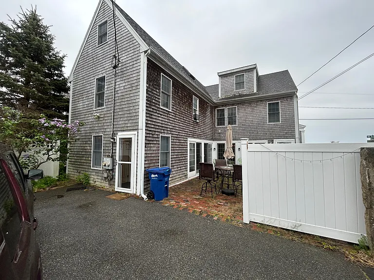 7 Water St #7 — Photo 4