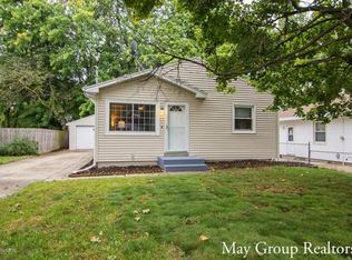 3375 Flamingo Ave SW, Wyoming, MI 49509