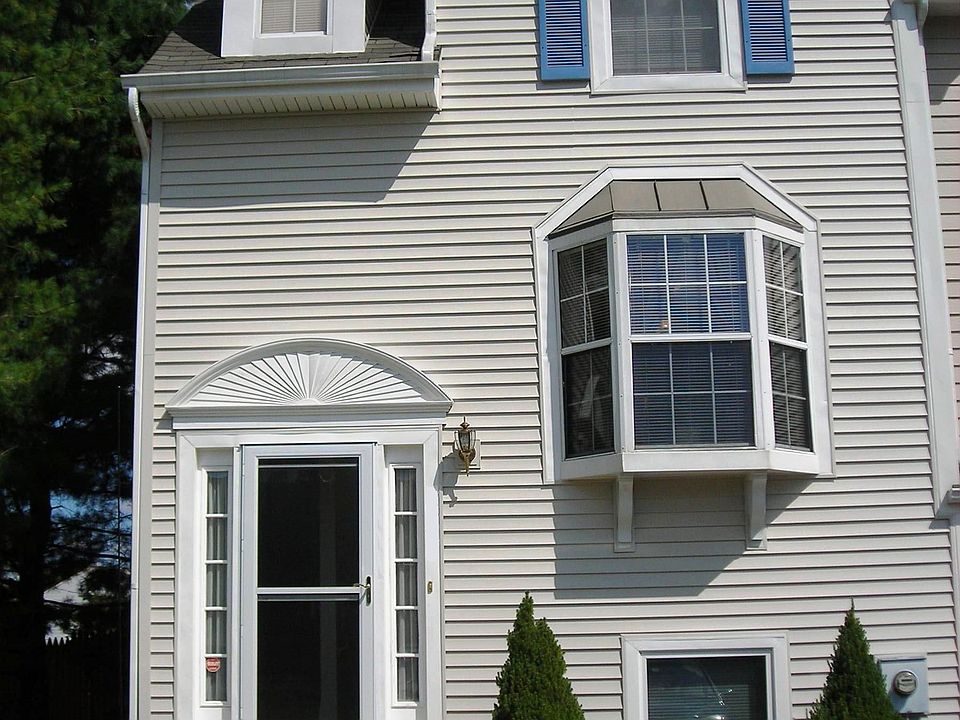 1st image of 258 Palermo Dr