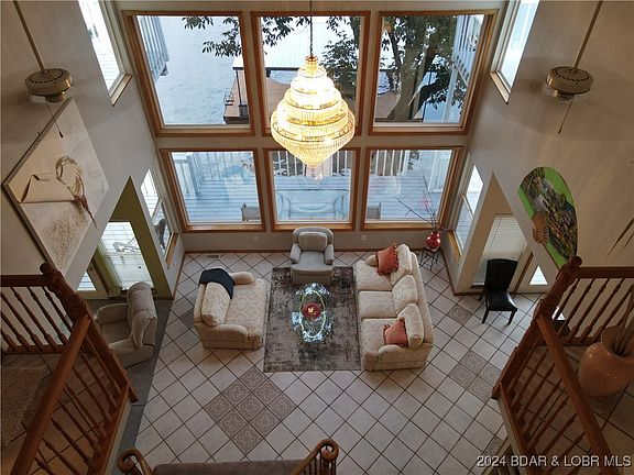5th image of 31252 Lakeview Dr