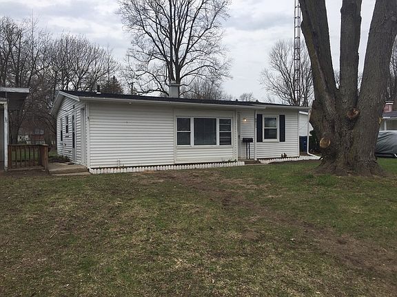 Front of the home 2