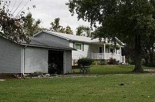 309 W Caroline St., Irvington, KY