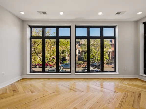 1345 K St SE Unit 101, Washington, DC 20003