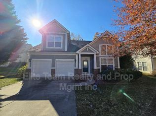 1188 Stonedown Ln, Matthews, NC 28104