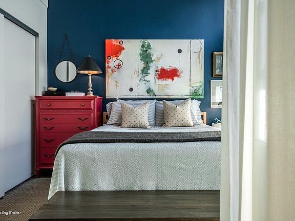 1110 Baxter Ave 3-15