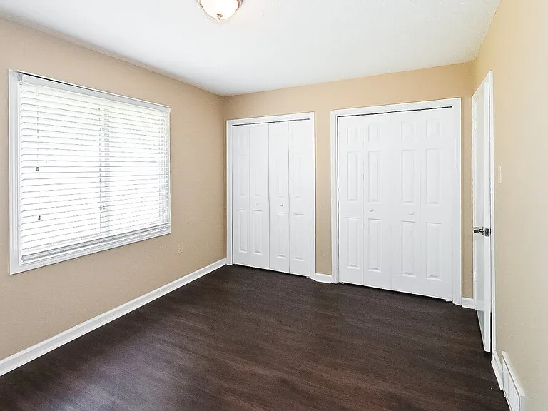 7914 Terry Franklin Dr — Photo 13