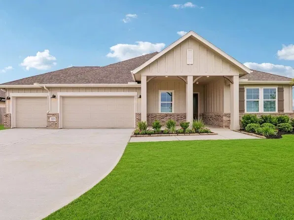 11822 Old Fashion Cir, Mont Belvieu, TX 77535