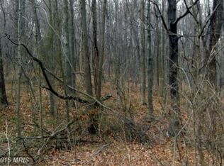 1277 Clone Run Rd, Hedgesville, WV 25427