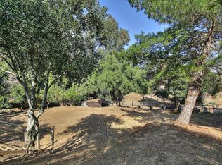 558 El Sueno Rd, Santa Barbara, CA 93110