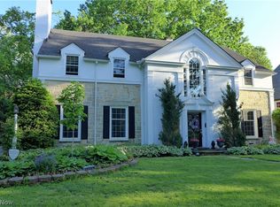 20862 W Byron Rd, Beachwood, OH 44122