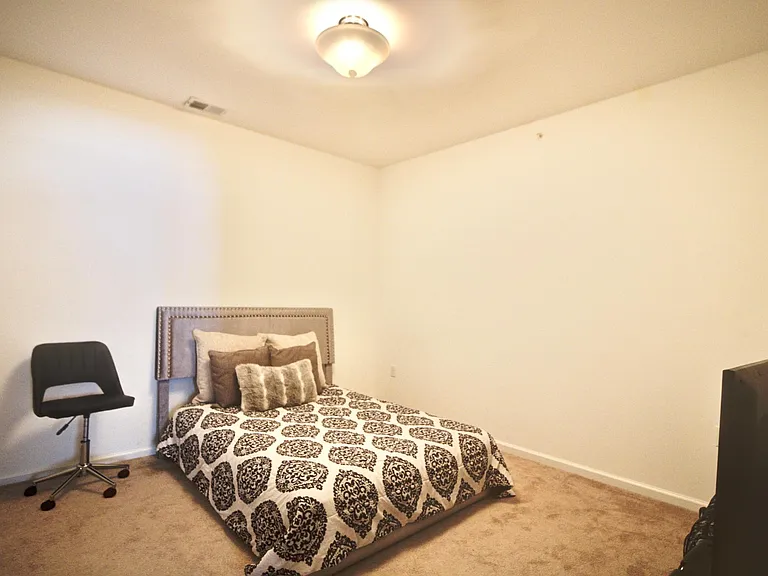 4316 Colindale Rd #304 — Photo 21