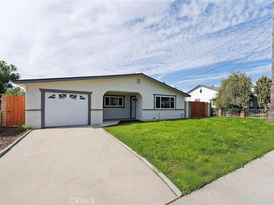 9352 Olive St, Fontana, CA, 92335