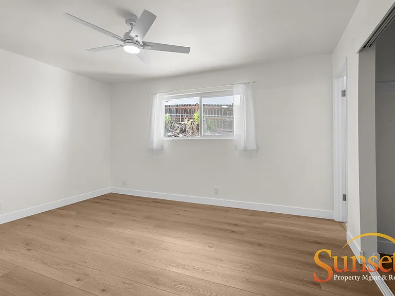 8848 Harness St — Photo 16