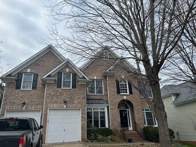 1st image of 118 Cloister Ln