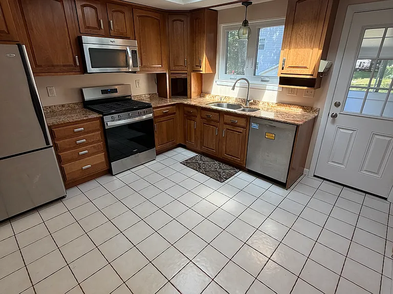 27 Tall Tree Rd — Photo 14