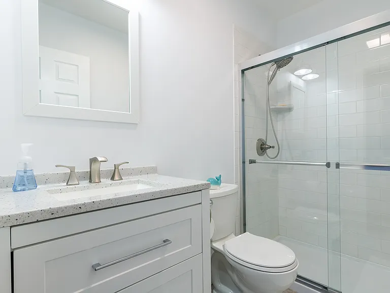 222 Main St — Photo 13