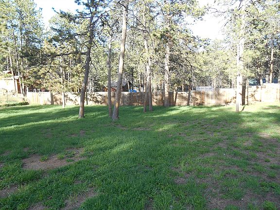 5th image of 801 Elizan Dr