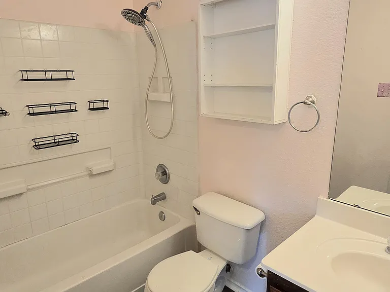 8103 Zephyr Ct — Photo 12