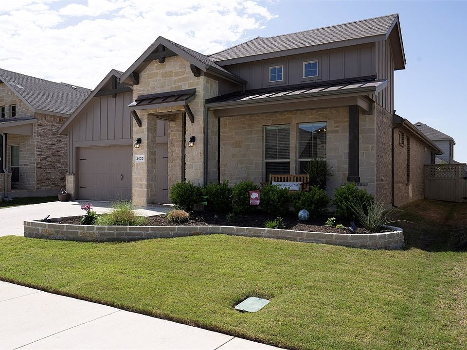1st image of 2433 Mockingbird Ct