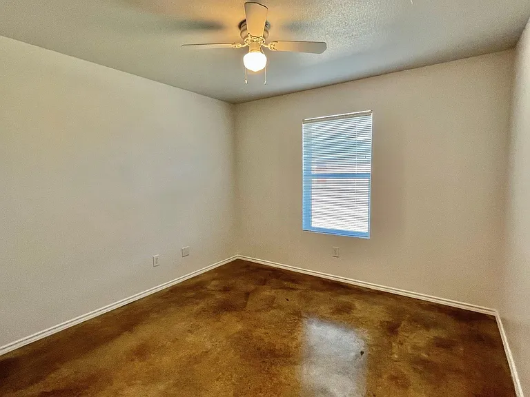 618 Thomas St #A — Photo 7