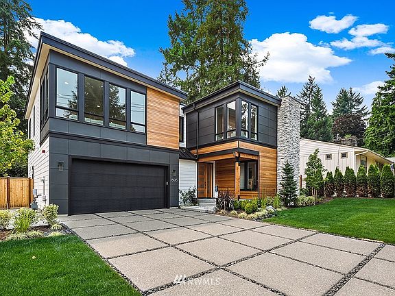 2nd image of 8015 NE 28th Street