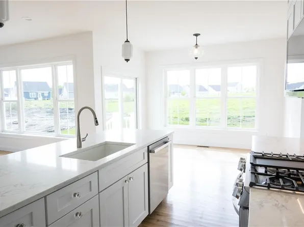 175 Revolution Way, Portsmouth, RI 02871