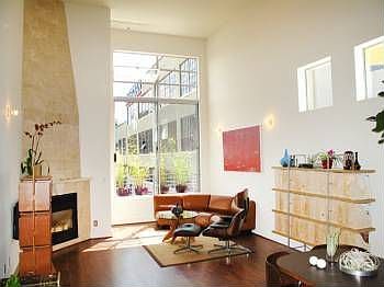 1st image of 1025 17th St APT 6