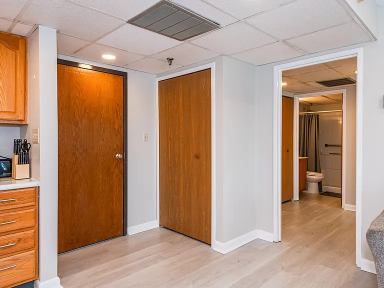 Pleasantwood Apartments and Townhomes — Photo 15
