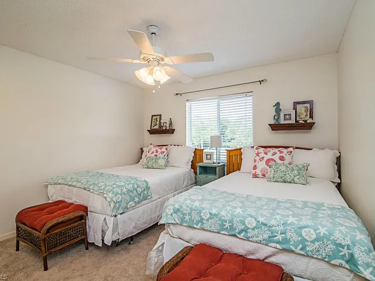 180 Furse Lakes Cir #E8 — Photo 11