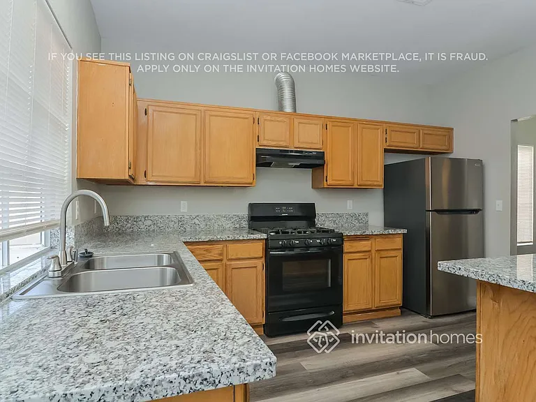 436 Tiger Lily Way — Photo 3
