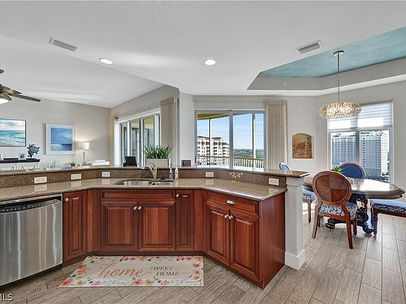 5th image of 6081 Silver King Blvd Unit 1105