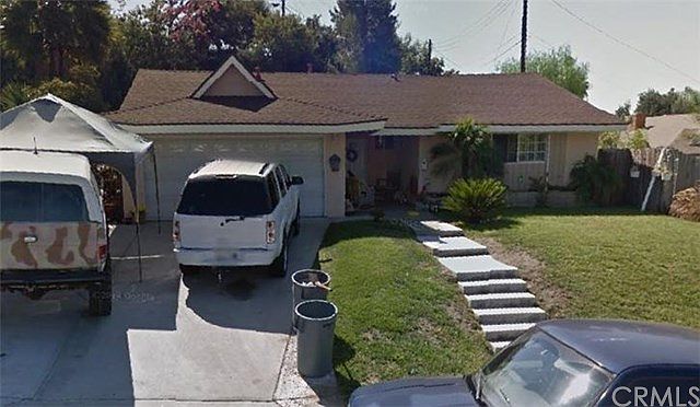 1st image of 3204 E Pinefalls Dr