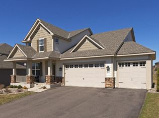 3433 Ridgestone Way, Woodbury, MN 55129