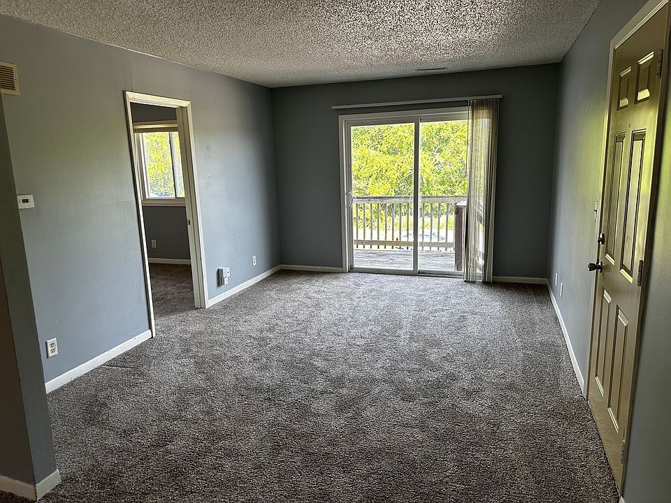 1st image of 1005 39th St APT 11