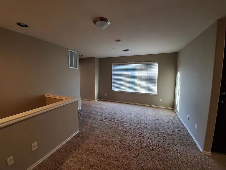15983 NW Hildago Ln — Photo 23