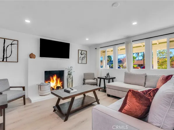 651 E Hillcrest Dr, Thousand Oaks, CA 91360