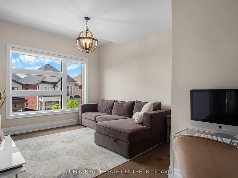 39 Lyle Way — Photo 23