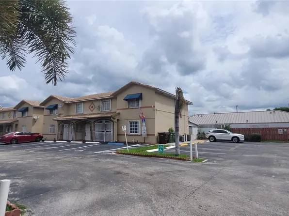3254 W 70th St Unit 201, Hialeah, FL 33018