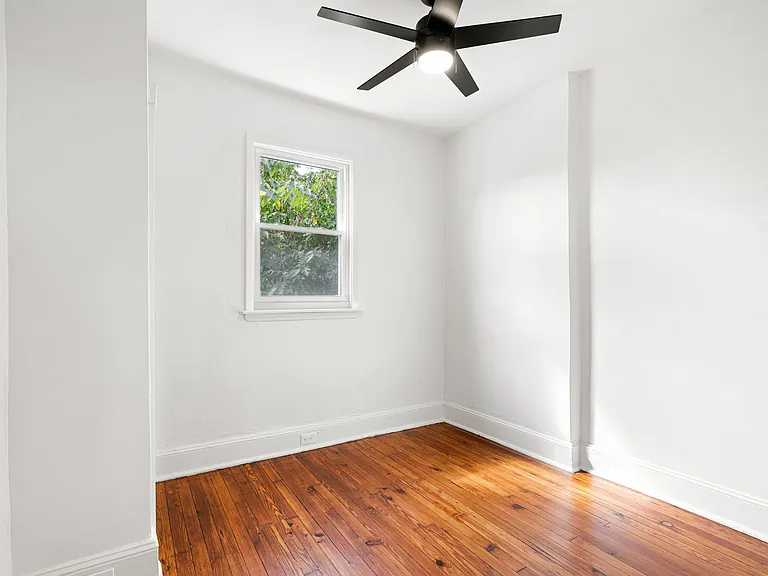 2528 S 63rd St — Photo 13